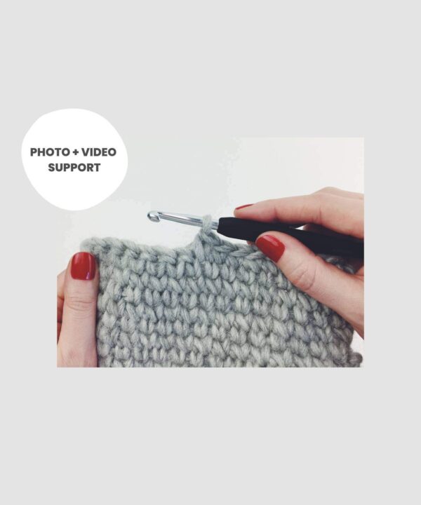 Crochet cushion pattern with photo and video support