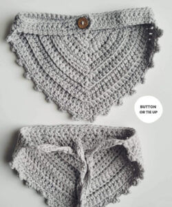 Crochet baby dribble bib with tie options