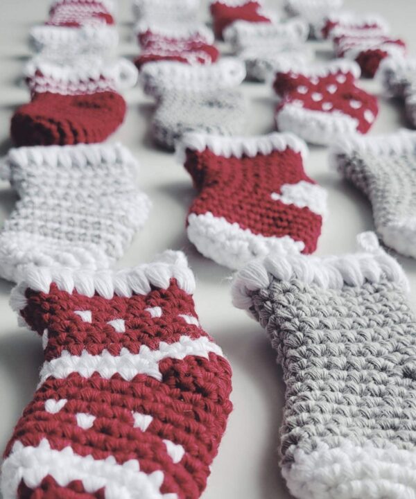 Crochet mini stocking has unlimited design combinations